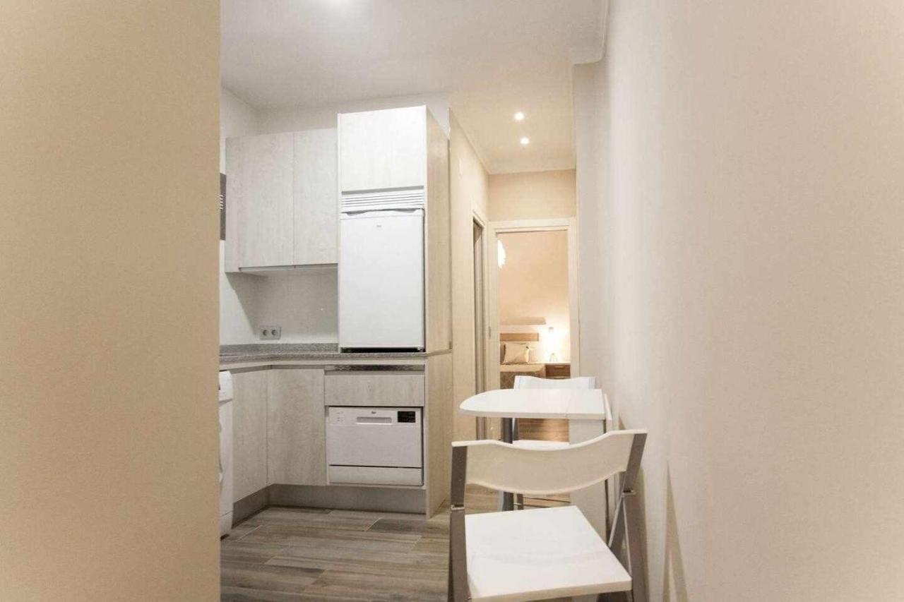 New Moderno Y Elegante Apartamento Centrico Мадрид Экстерьер фото